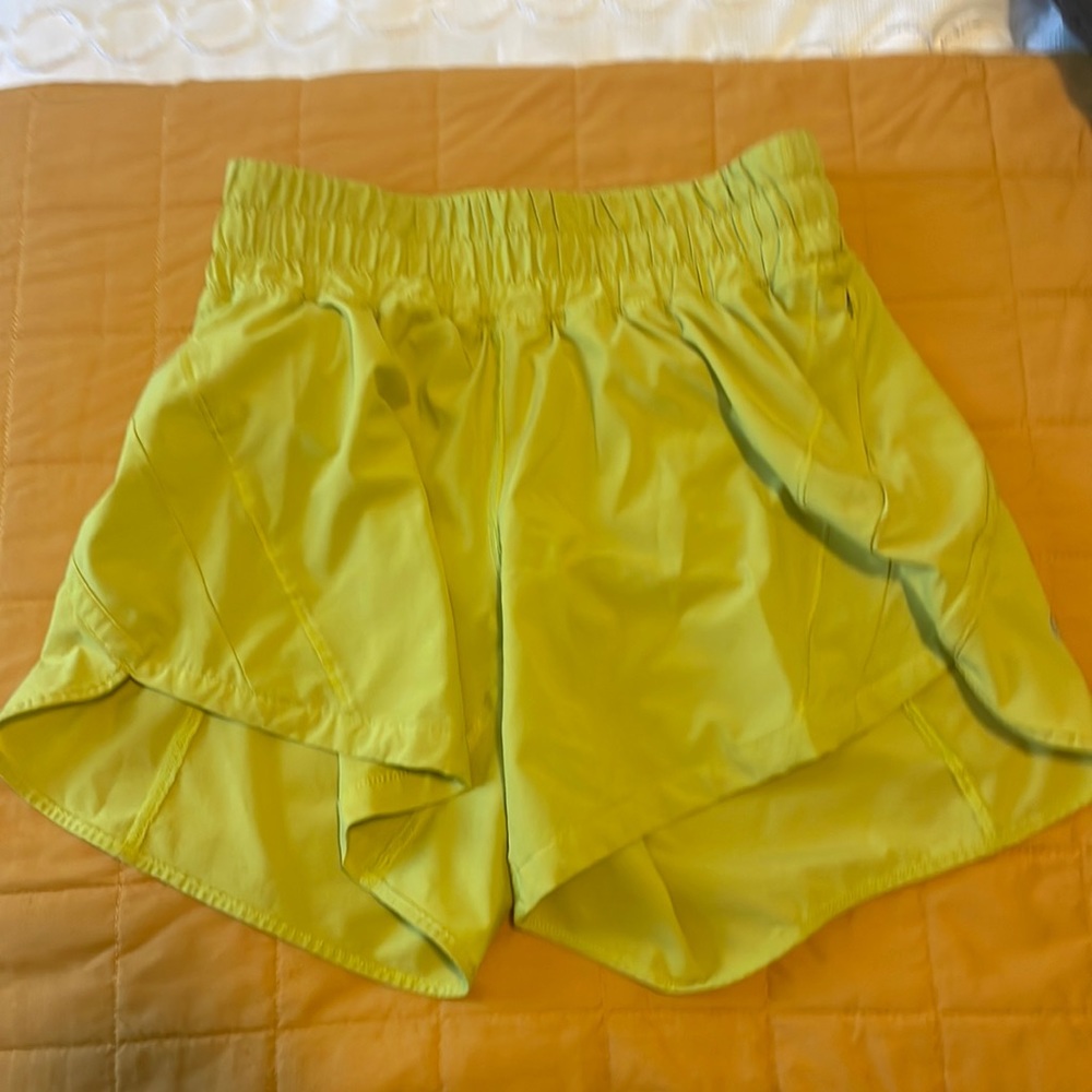 Lululemon track that 5” shorts